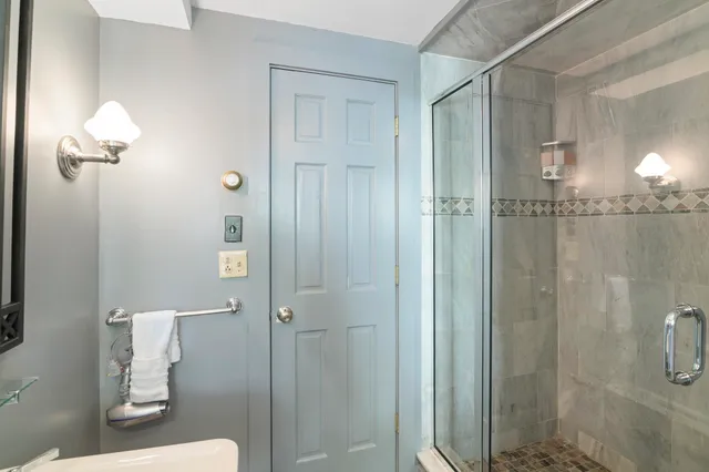 $5,250,000 | 1182-1184 East Manchester Road, Manchester, VT 05255