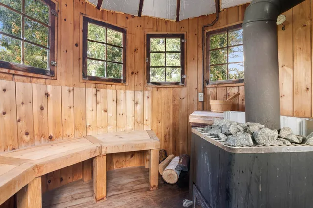 $5,250,000 | 1182-1184 East Manchester Road, Manchester, VT 05255