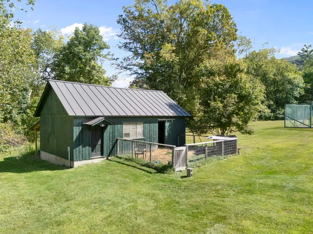 $5,250,000 | 1182-1184 East Manchester Road, Manchester, VT 05255