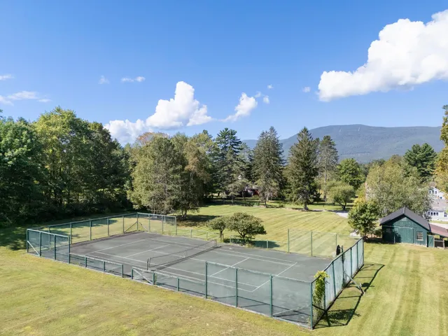 $5,250,000 | 1182-1184 East Manchester Road, Manchester, VT 05255