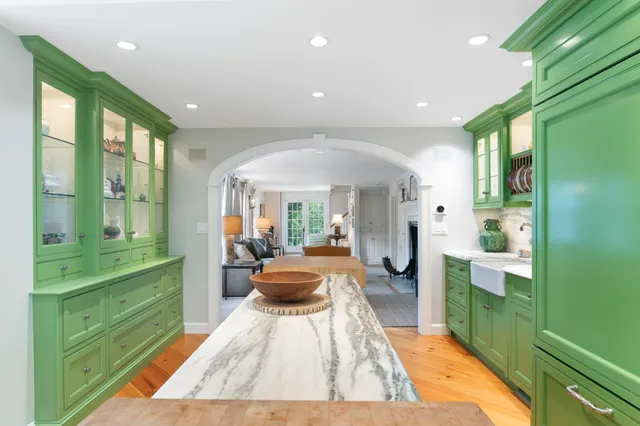 $5,250,000 | 1182-1184 East Manchester Road, Manchester, VT 05255