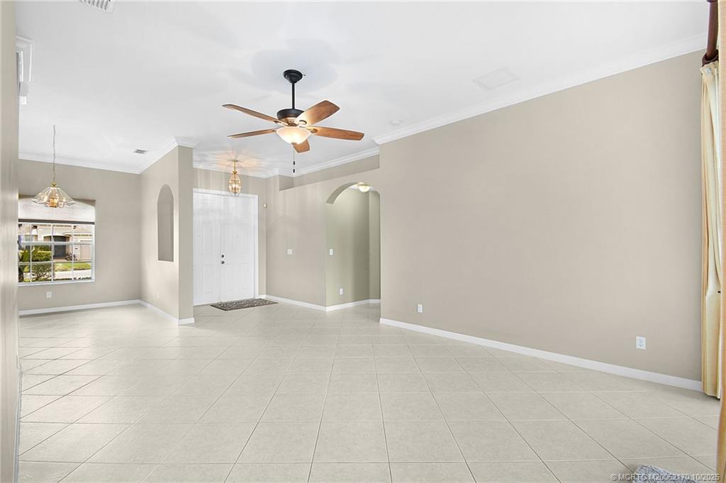 439 Northwest Sunflower Place Stuart, FL 34994 - Photo 16 of 68