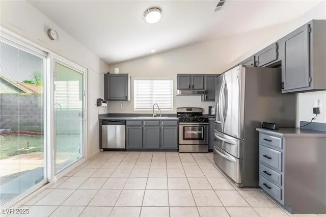 $325,000 | 6370 Canyon Vista Court, Las Vegas, NV 89156