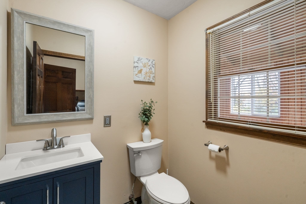 397 Stow Road Marlborough, MA 01752 - Photo 15 of 41 Gallery Image 15