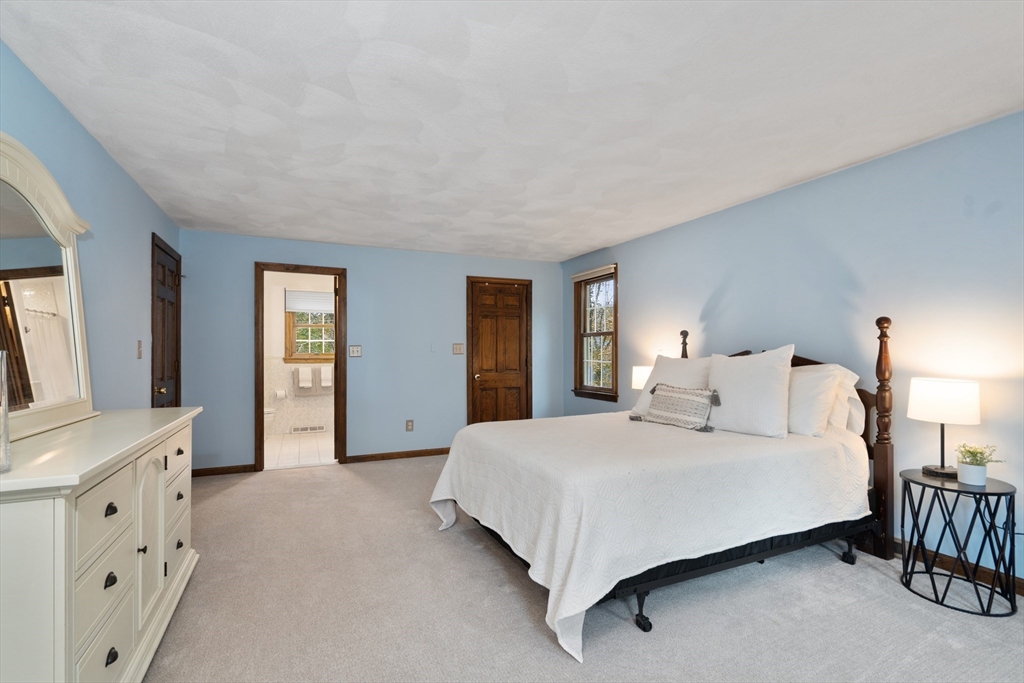 397 Stow Road Marlborough, MA 01752 - Photo 23 of 41 Gallery Image 23
