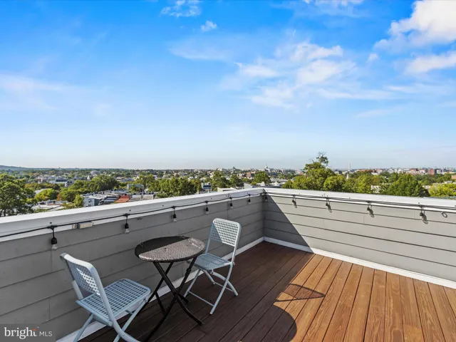 a view of a terrace with seating space