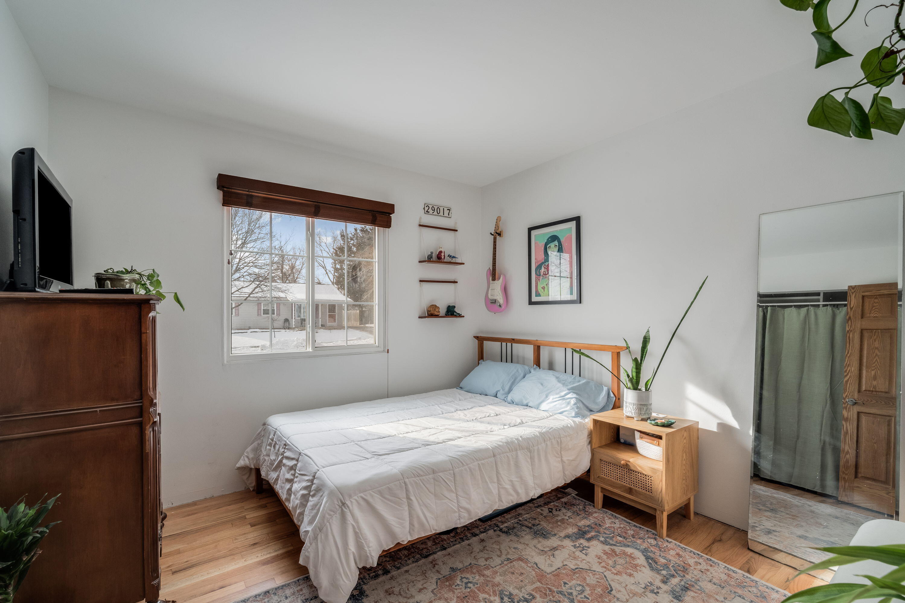 732 Chicory Road Burlington, WI 53105 - Photo 16 of 27 Hardwood Floors!