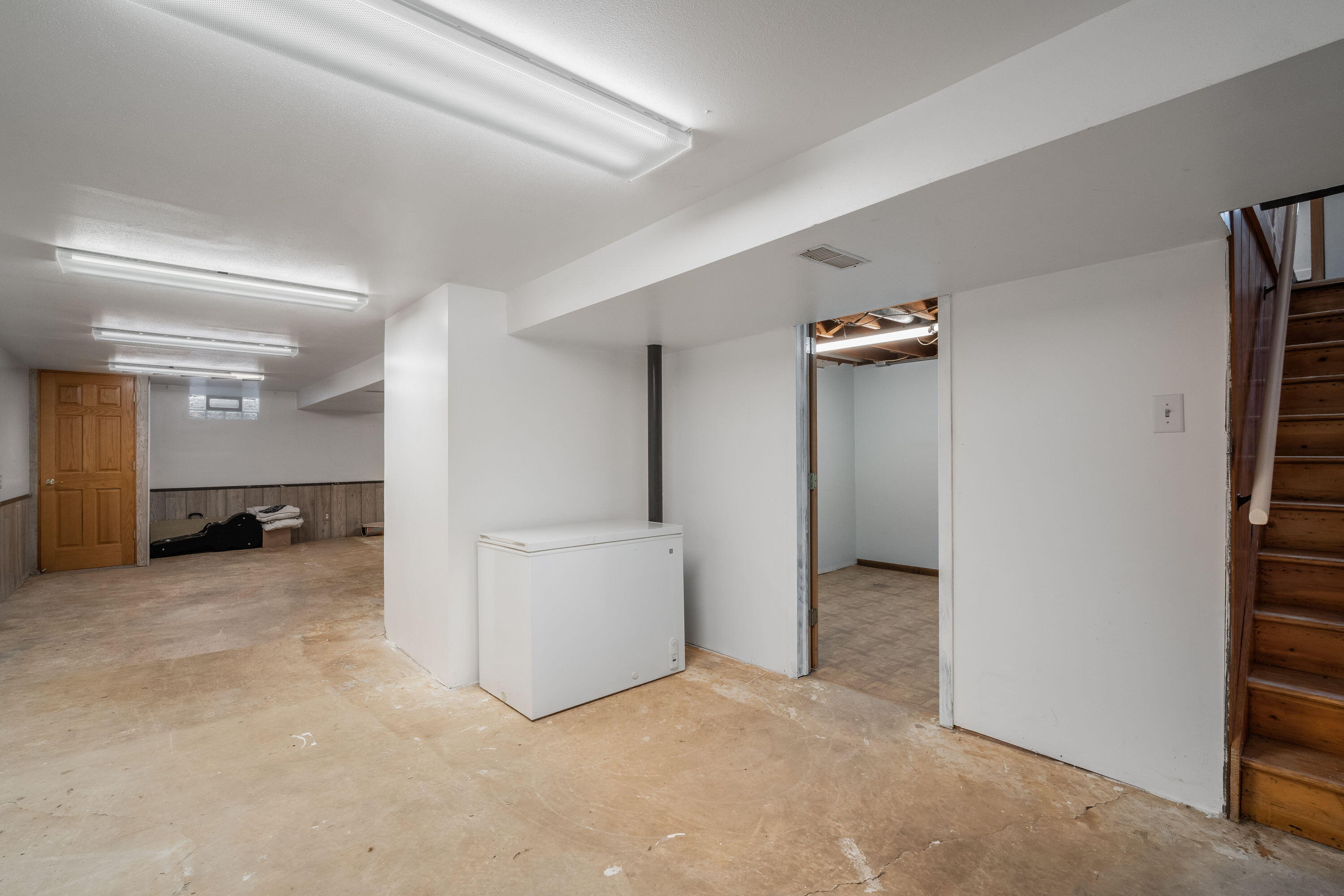 732 Chicory Road Burlington, WI 53105 - Photo 17 of 27 Lower Level