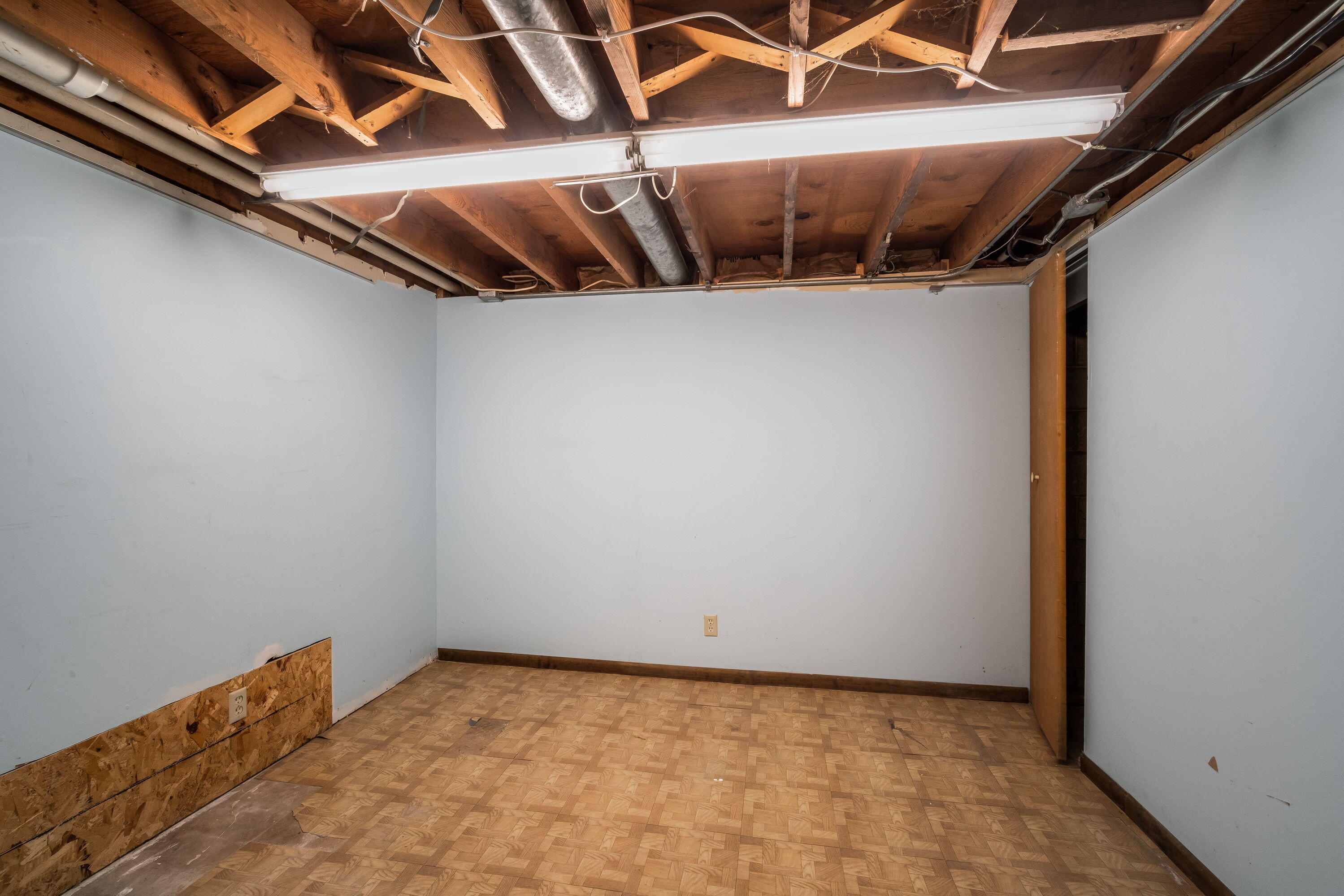 732 Chicory Road Burlington, WI 53105 - Photo 18 of 27 Den in Lower Level