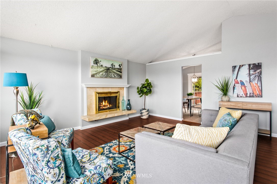 19614 143rd Place Southeast Renton, WA 98058 - Photo 6 of 25 Gallery Image 6