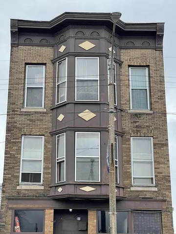 $138,000 | 211 East Stephenson Street, Freeport, IL 61032