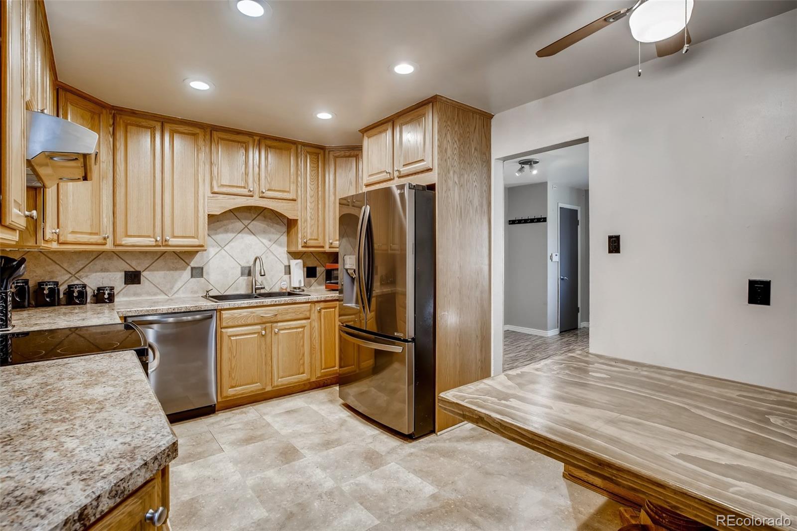 8650 Richard Road Denver, CO 80229 - Photo 6 of 28 Gallery Image 6