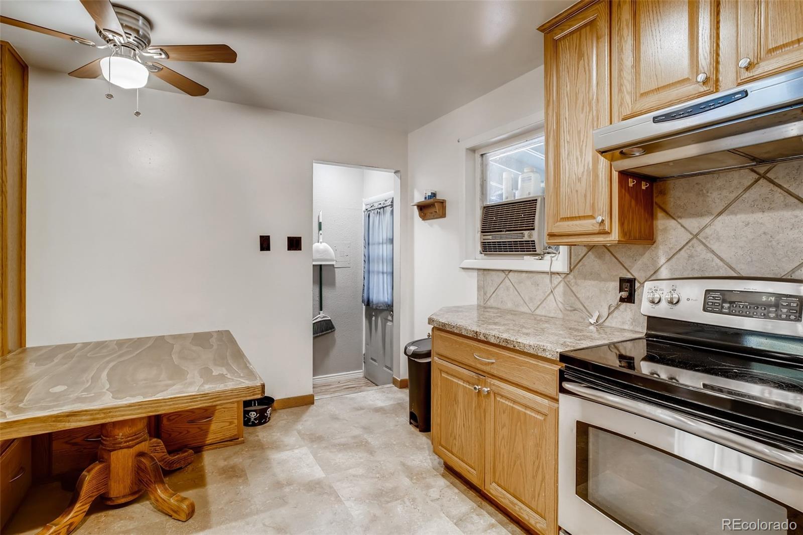 8650 Richard Road Denver, CO 80229 - Photo 7 of 28 Gallery Image 7