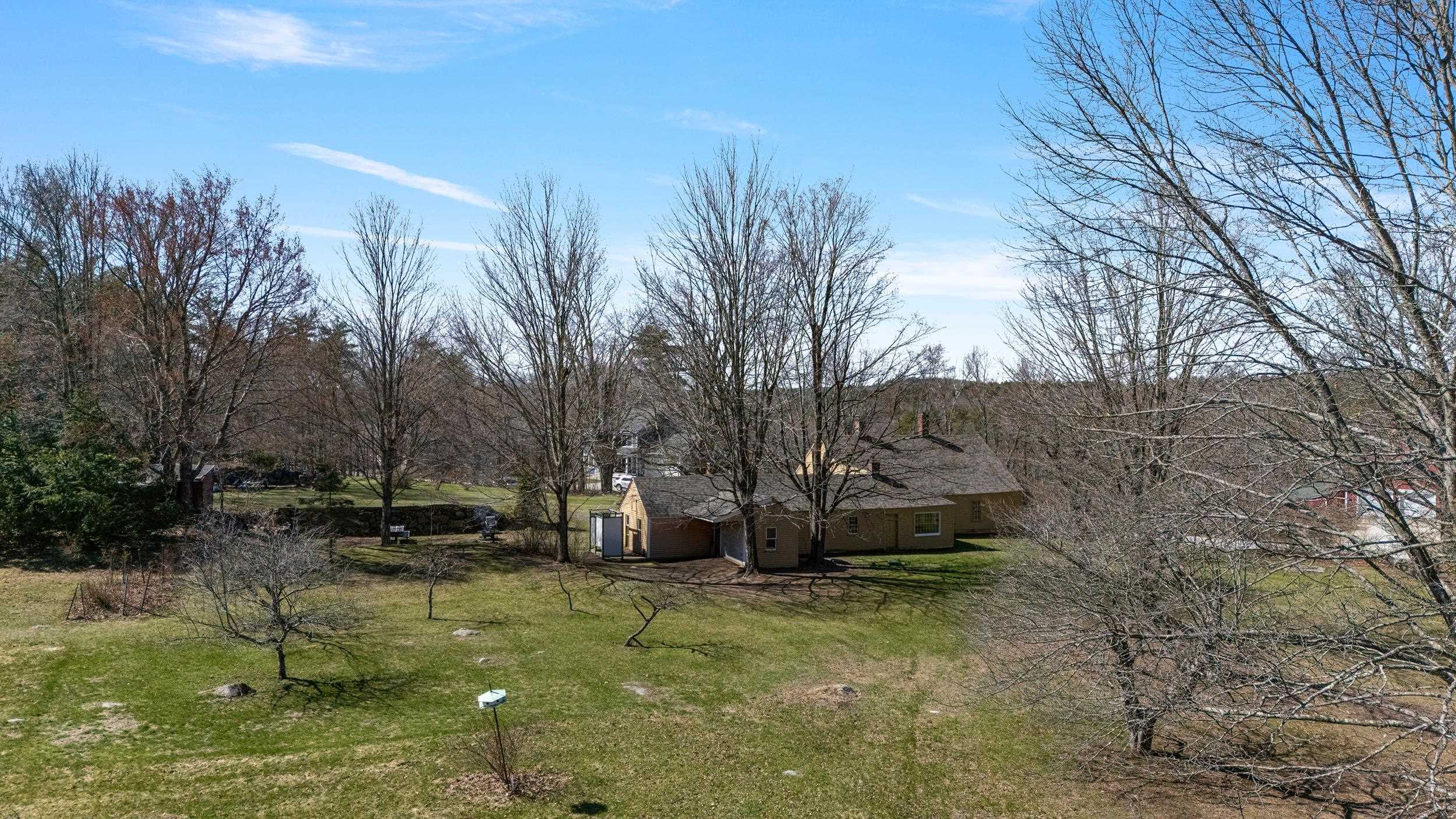 21 Long Hl Road Raymond, NH 03077 - Photo 5 of 42