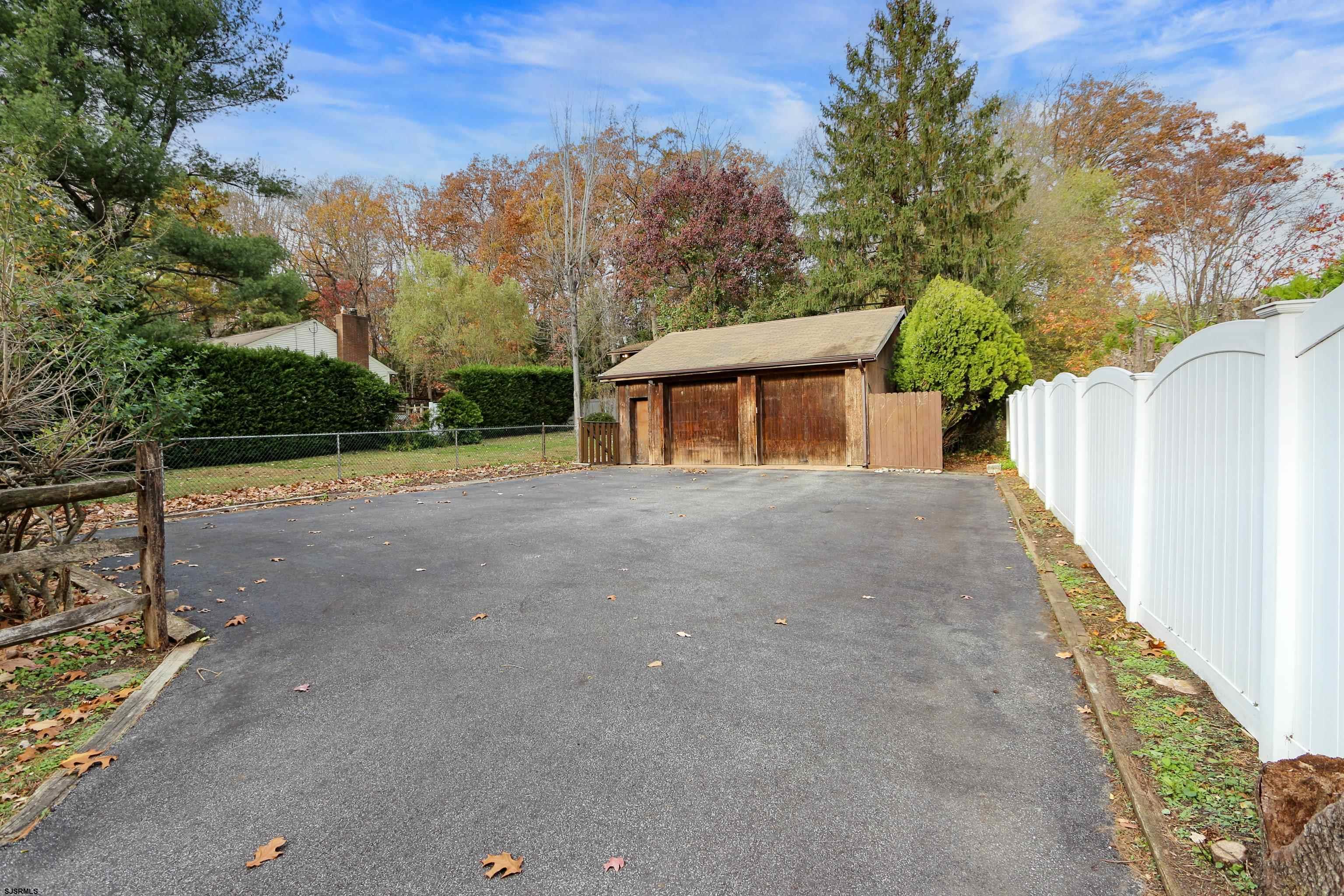 1915 Kresson Road Cherry Hill, NJ 08003 - Photo 6 of 41