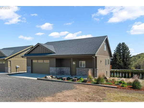$474,900 | 1151 Pine Street, The Dalles, OR 97058