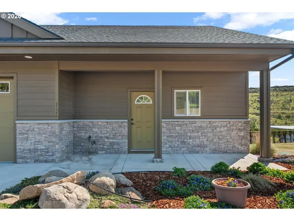 $474,900 | 1151 Pine Street, The Dalles, OR 97058