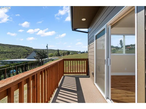 $474,900 | 1151 Pine Street, The Dalles, OR 97058