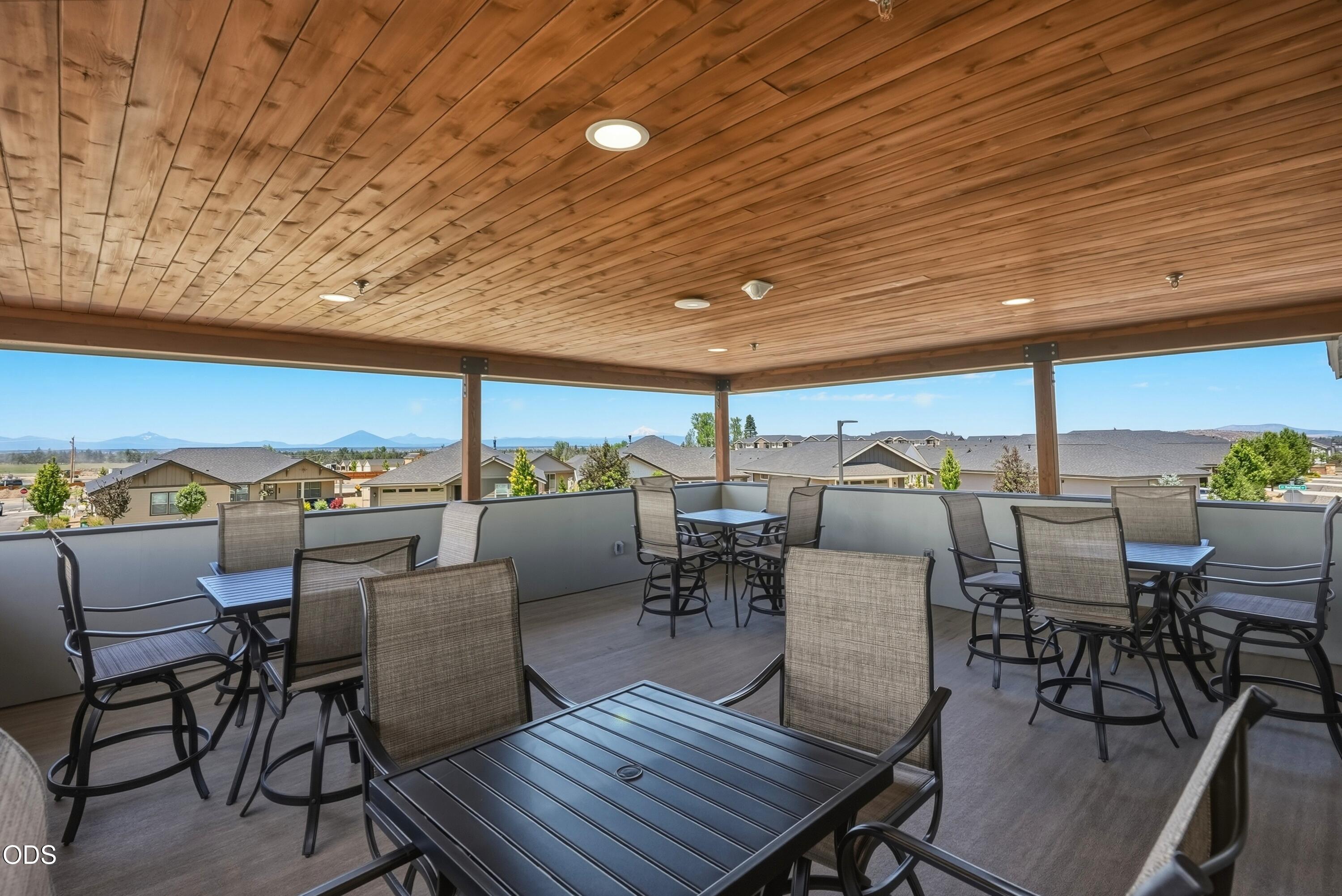 2728 Northwest 26th Loop Redmond, OR 97756 - Photo 27 of 35 Gallery Image 27