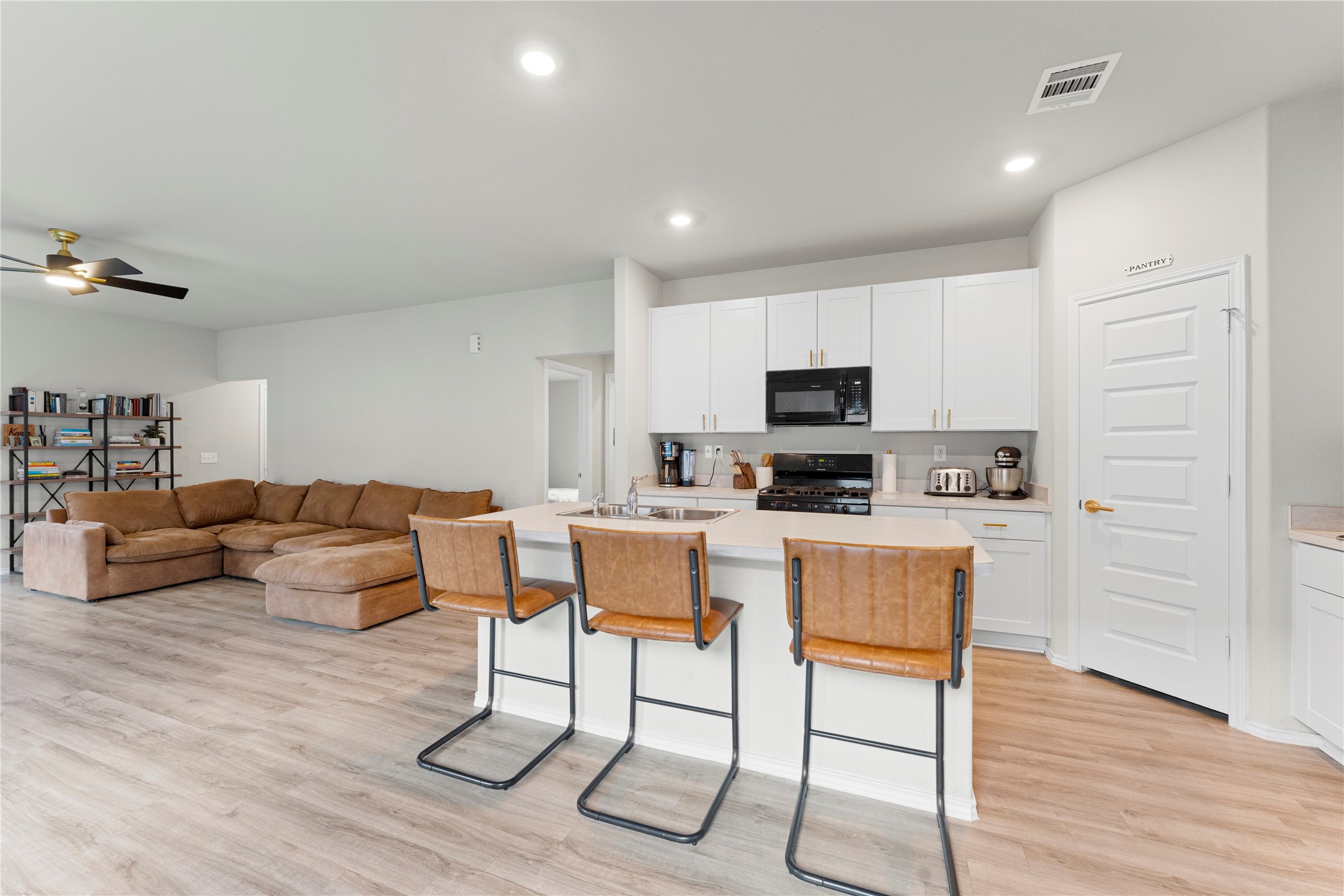 2034 Brixham Bluff Lane Spring, TX 77373 - Photo 11 of 27