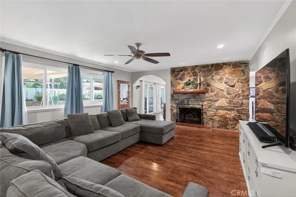 $899,900 | 1986 Wetherly Way, Riverside, CA 92506