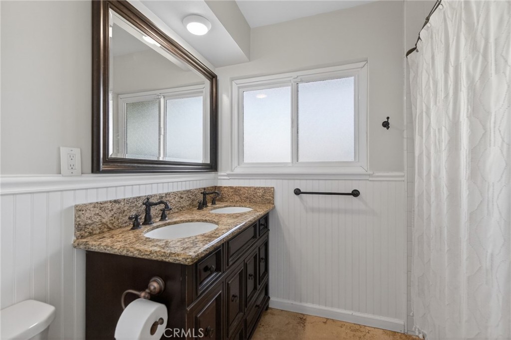 1986 Wetherly Way Riverside, CA 92506 - Photo 27 of 46