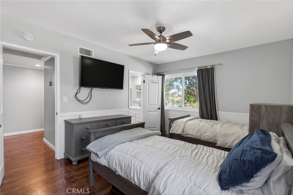 1986 Wetherly Way Riverside, CA 92506 - Photo 30 of 46