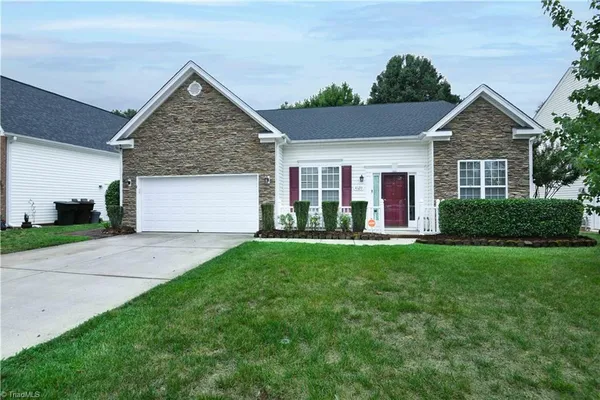 $385,000 | 4120 Pepperbush Drive, Greensboro, NC 27405