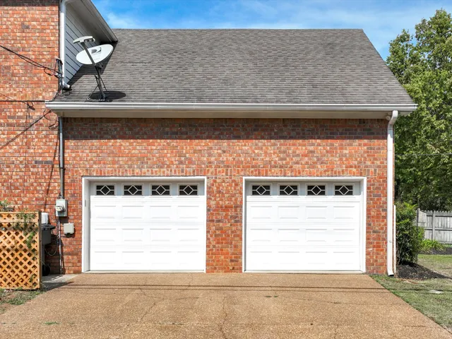 $799,999 | 1148 Granny White Court, Nashville, TN 37204