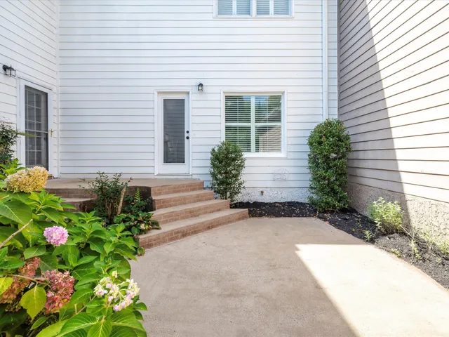 $799,999 | 1148 Granny White Court, Nashville, TN 37204