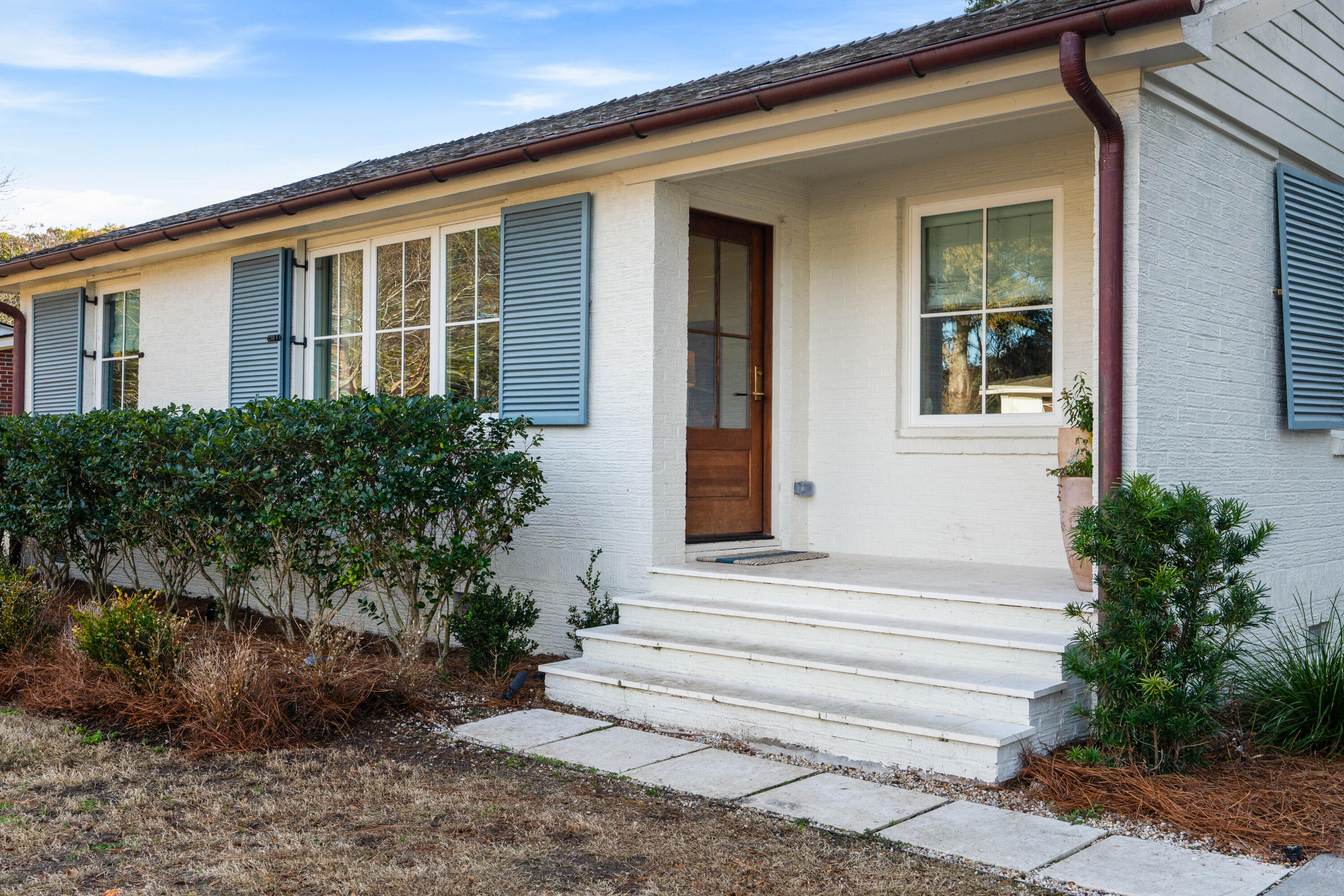 12 Ellen Avenue Mount Pleasant, SC 29464 - Photo 2 of 57 3