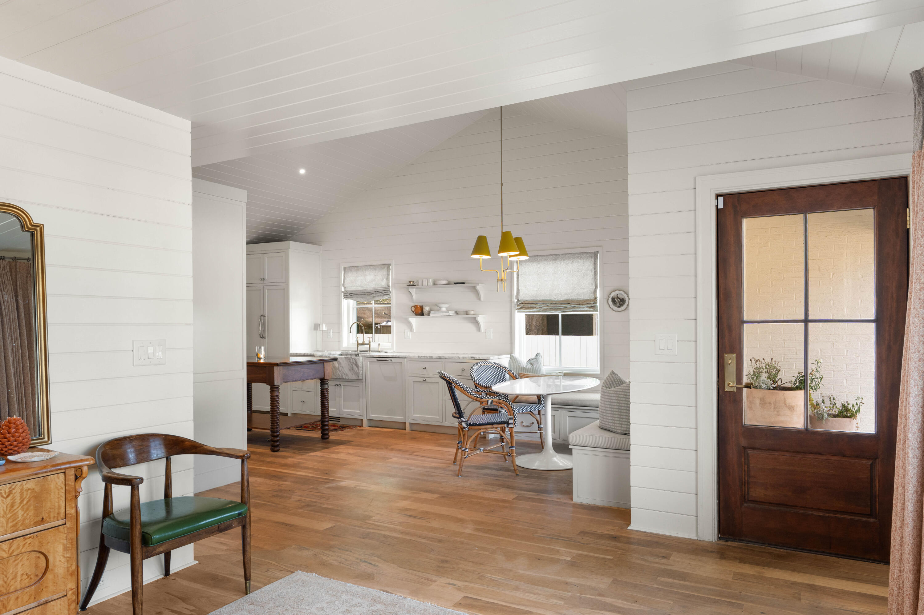 12 Ellen Avenue Mount Pleasant, SC 29464 - Photo 6 of 57 34