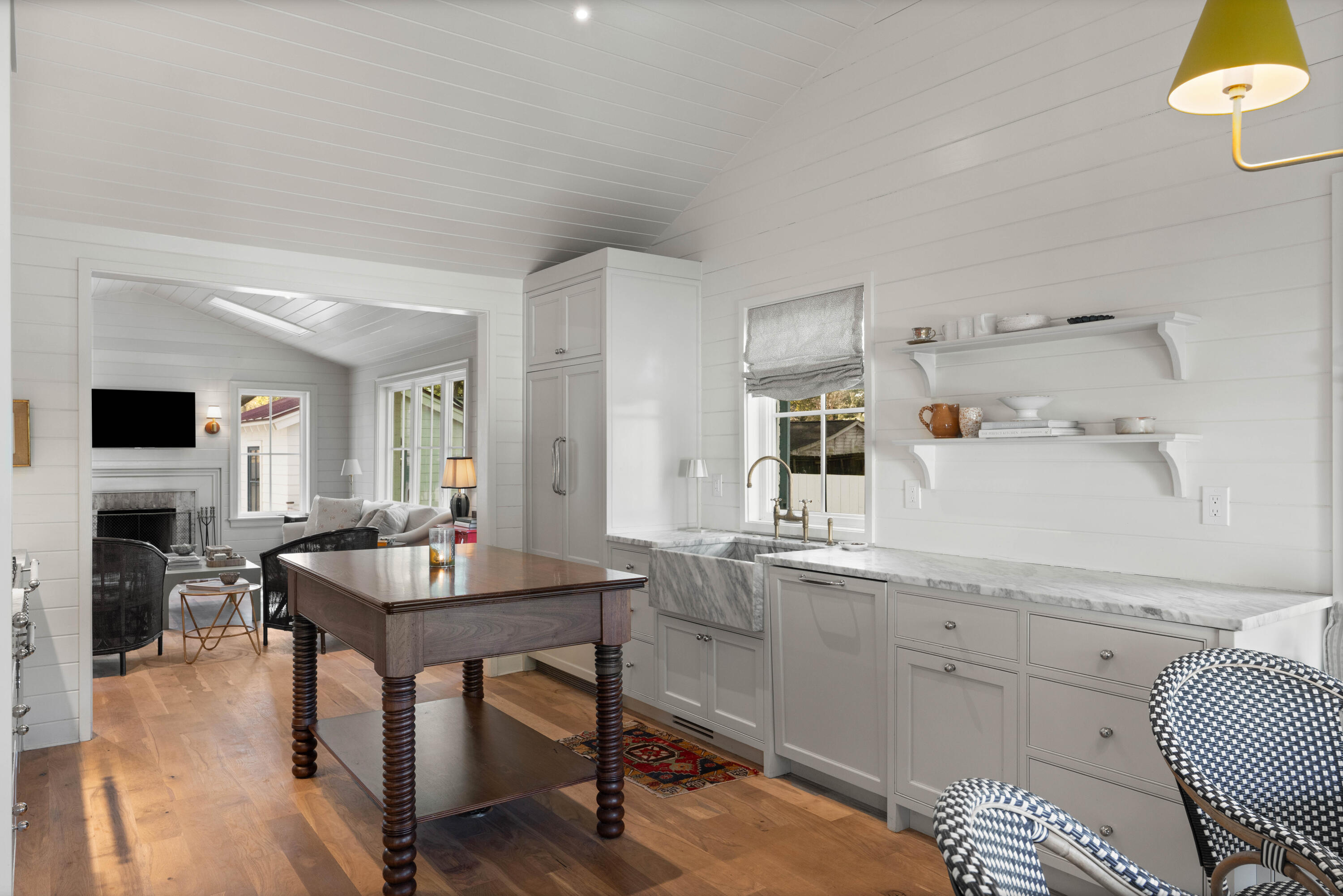 12 Ellen Avenue Mount Pleasant, SC 29464 - Photo 9 of 57 36