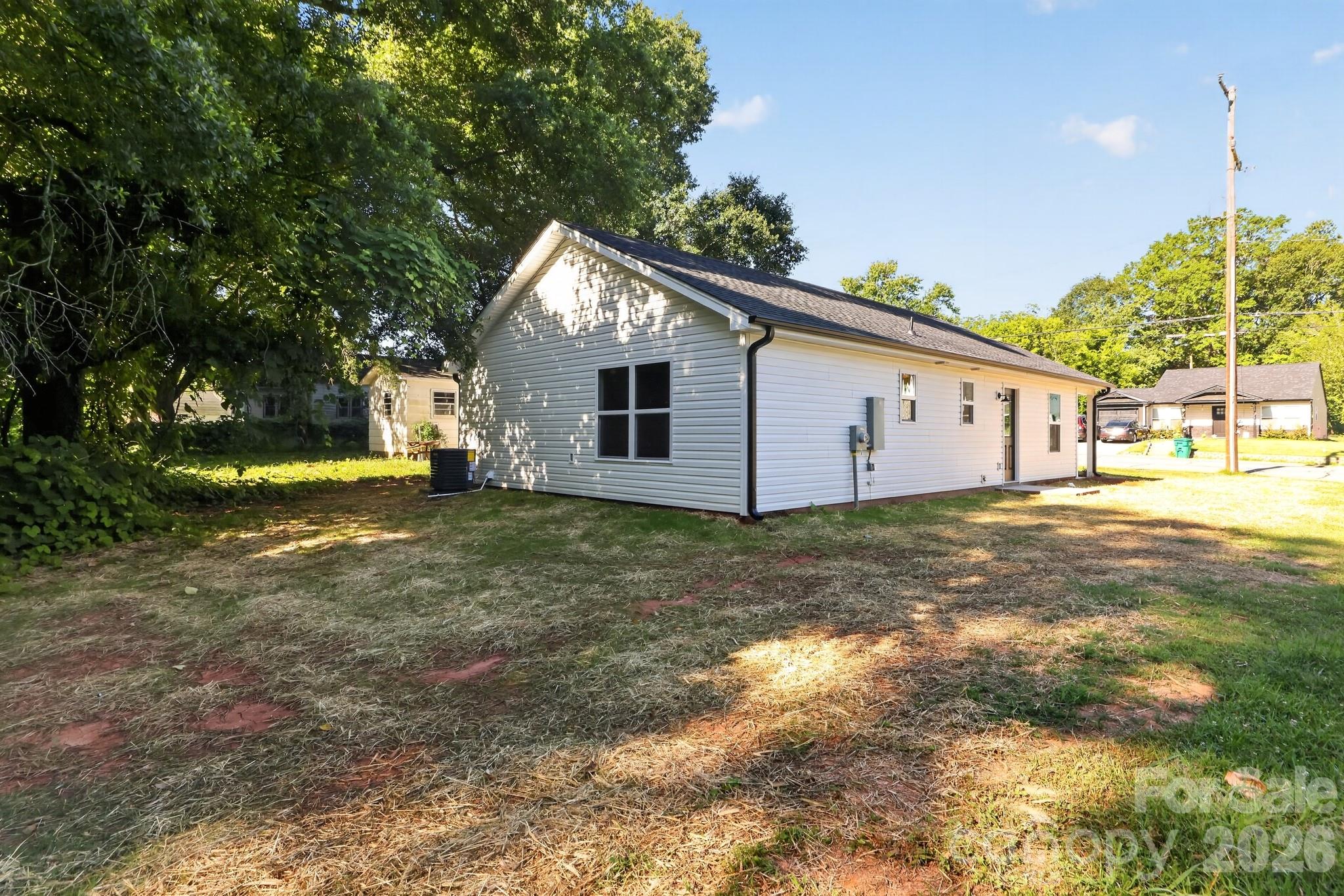157 East 3rd Street Gaffney, SC 29340 - Photo 8 of 32