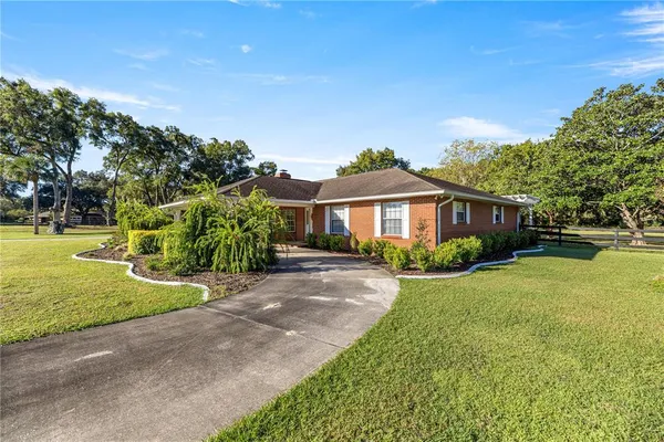 $699,999 | 9812 Southwest 74th Avenue, Ocala, FL 34476
