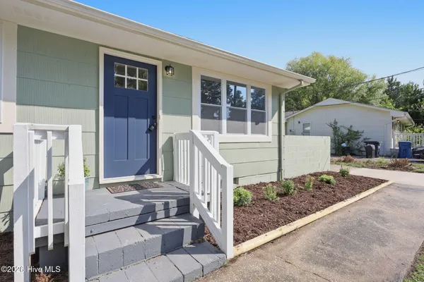 $259,999 | 319 Lakewood Drive, Jacksonville, NC 28546