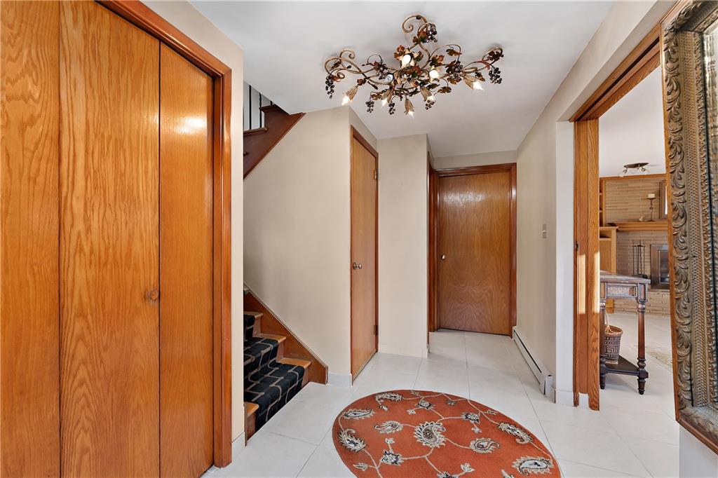 2777 McCully Road Allison Park, PA 15101 - Photo 3 of 25 Gallery Image 3