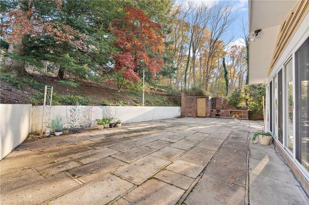 2777 McCully Road Allison Park, PA 15101 - Photo 24 of 25 Gallery Image 24