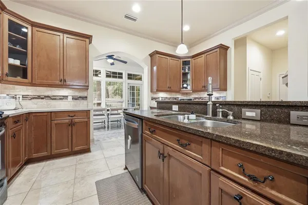 $635,000 | 9255 Southwest 29 Avenue, Gainesville, FL 32608