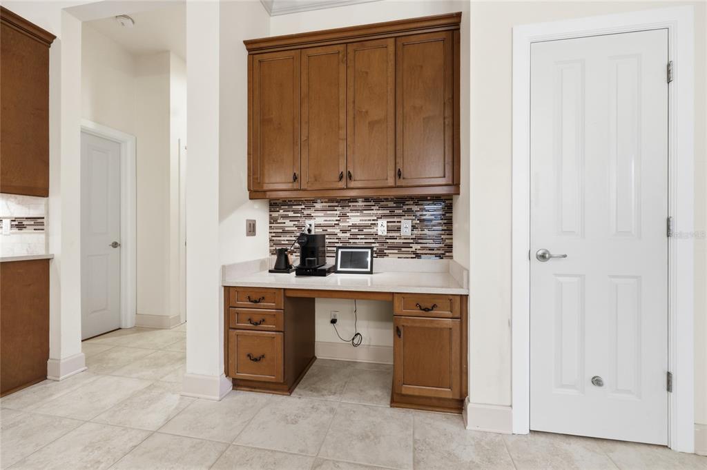 9255 Southwest 29 Avenue Gainesville, FL 32608 - Photo 8 of 79