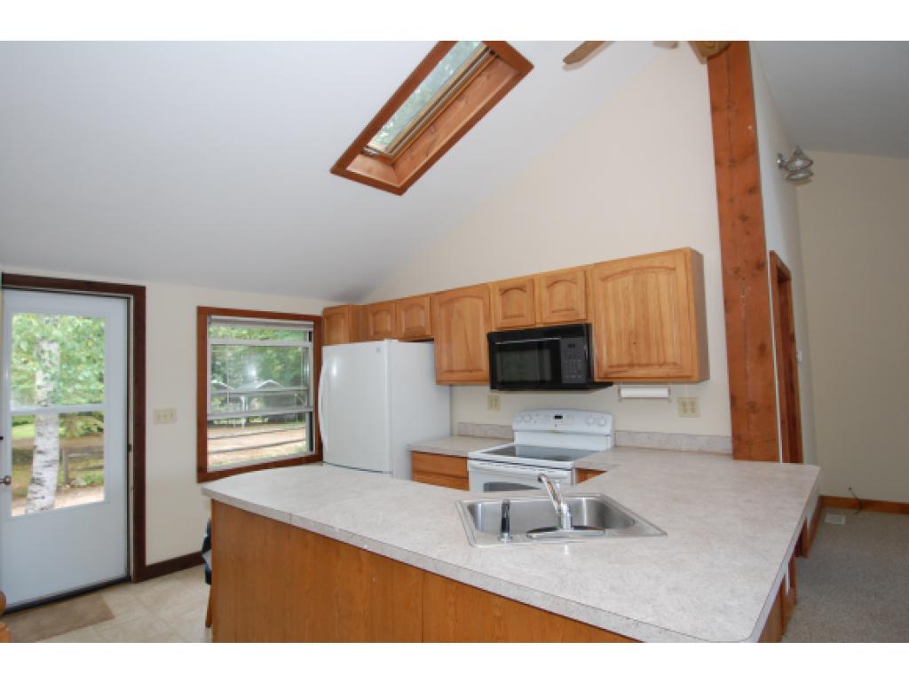 14 Union Street Nottingham, NH 03290 - Photo 4 of 17 Gallery Image 4