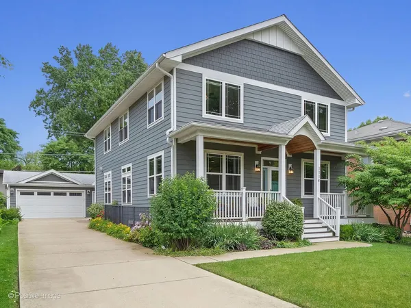 $1,297,000 | 1114 South Stone Avenue, La Grange, IL 60525