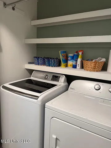 $239,000 | 222 Highpoint Drive, Diamondhead, MS 39525