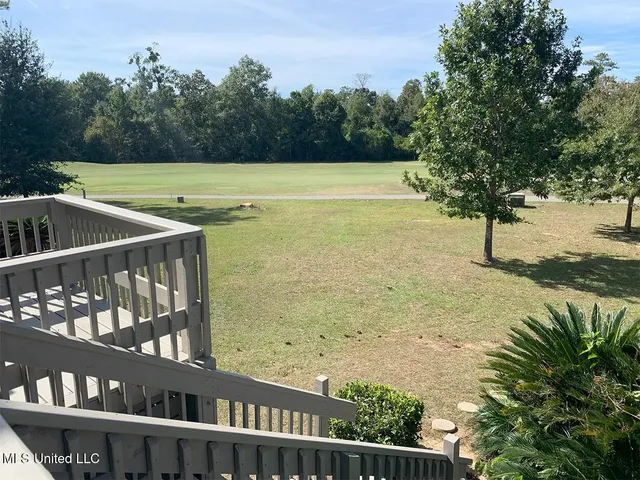 $239,000 | 222 Highpoint Drive, Diamondhead, MS 39525