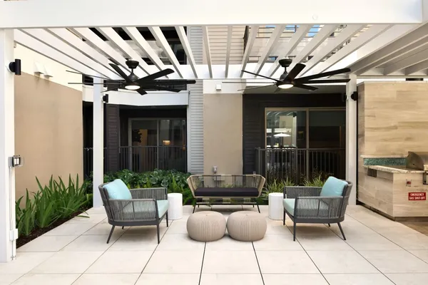 $1,463 | 6400 Washington Avenue, Unit 319, Houston, TX 77007