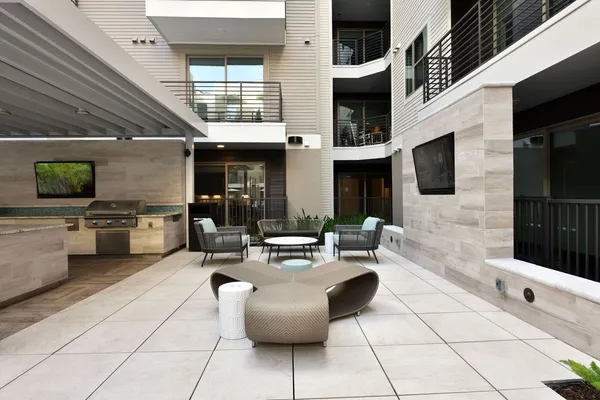 $1,463 | 6400 Washington Avenue, Unit 319, Houston, TX 77007