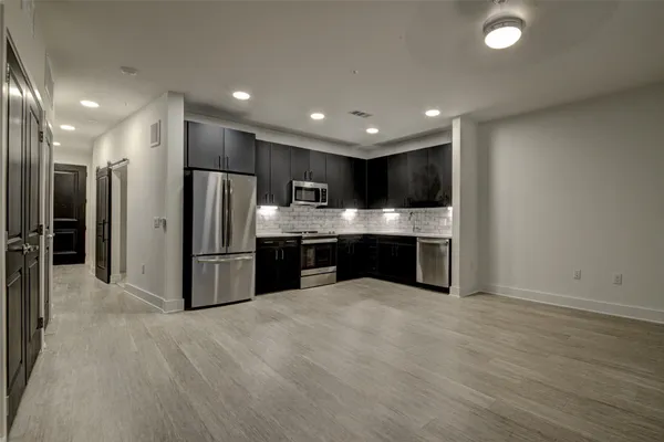 $1,463 | 6400 Washington Avenue, Unit 319, Houston, TX 77007