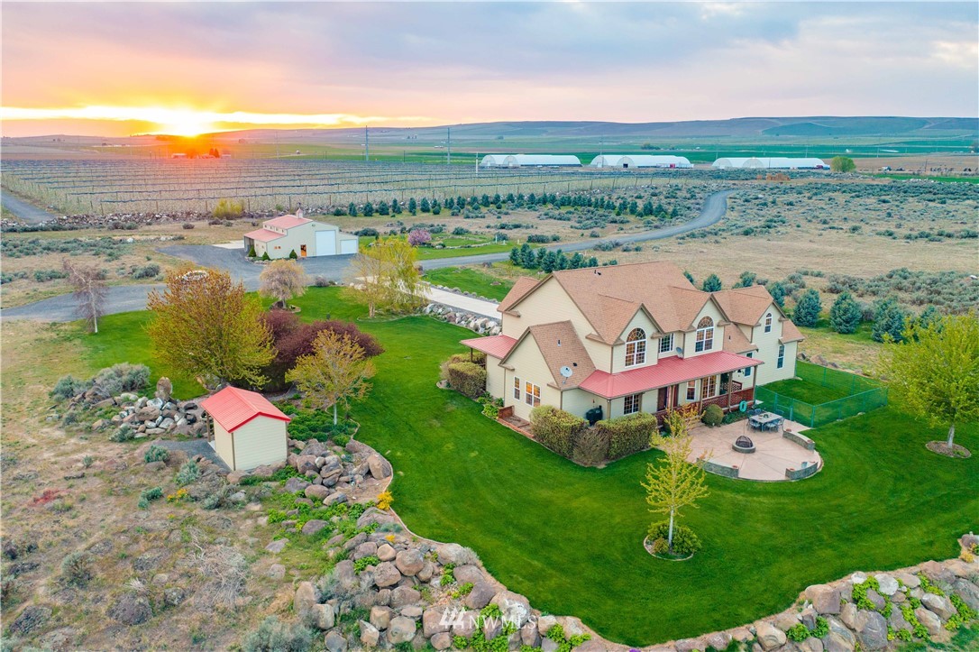 2773 West McManamon Road Othello, WA 99344 - Photo 1 of 40 Gallery Image 1