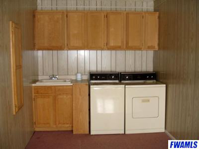 8127 South Warren Road Warren, IN 46792 - Photo 11 of 12 Gallery Image 11