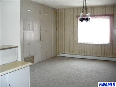 8127 South Warren Road Warren, IN 46792 - Photo 5 of 12 Gallery Image 5